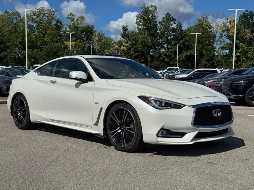 2018 Infiniti Q60 3.0t Sport photo 1