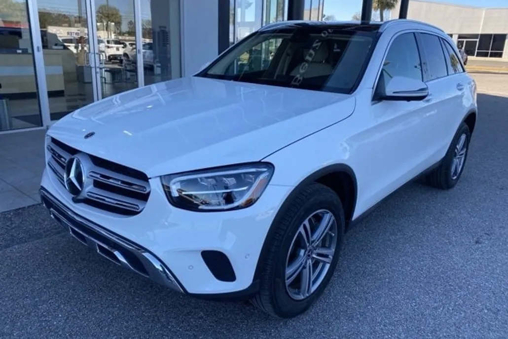 2021 Mercedes Benz GLC 300 photo 1