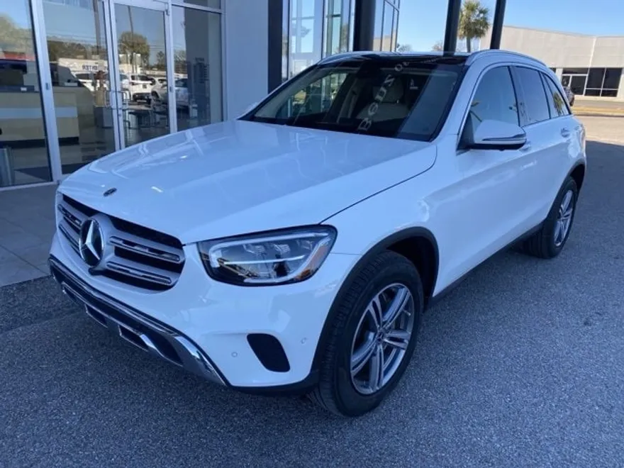 2021 Mercedes Benz GLC 300 photo 1