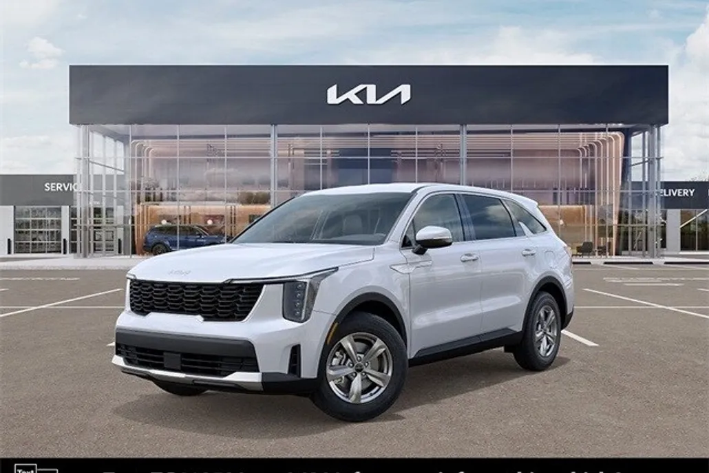 2026 Kia Sorento LX photo 1