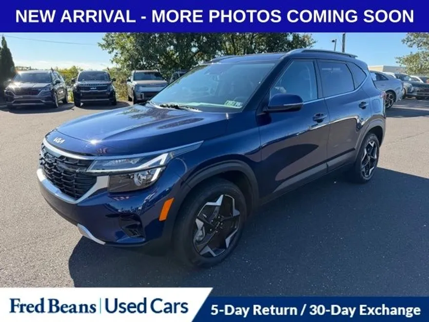 2024 Kia Seltos EX photo 1