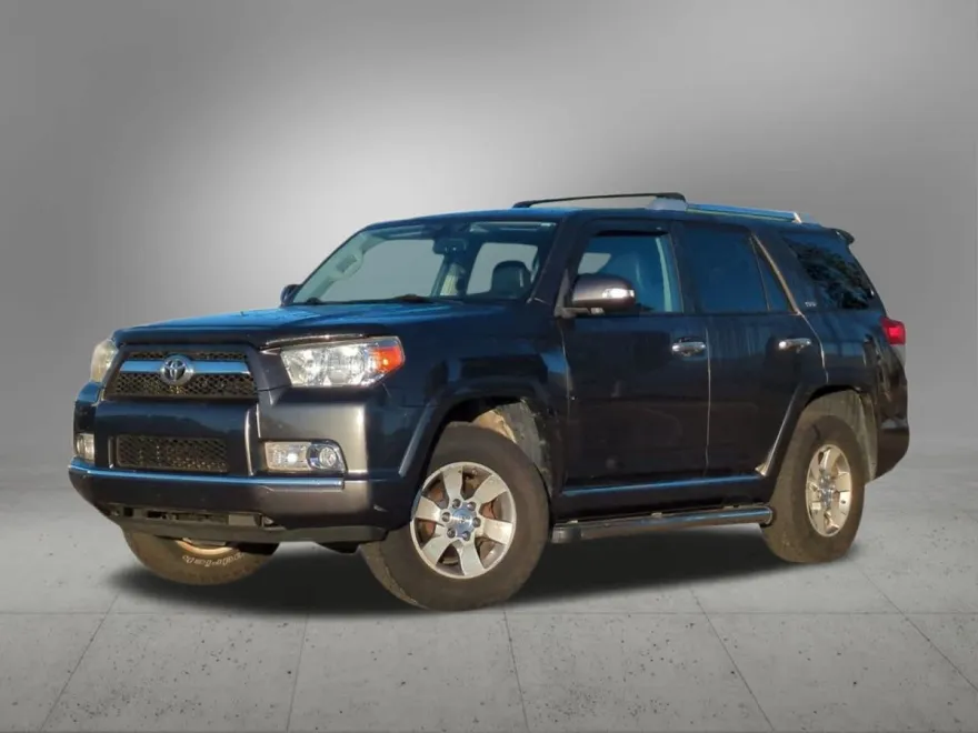 2011 Toyota 4Runner SR5 photo 1