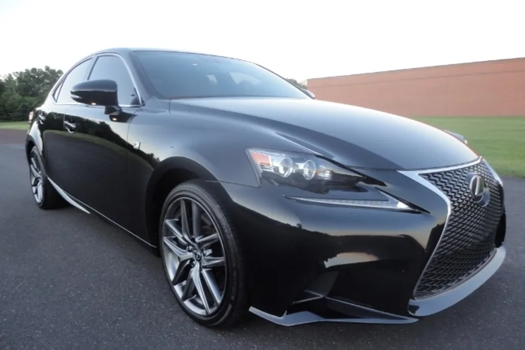 2015 Lexus IS 350 F SPORT AWD photo 1