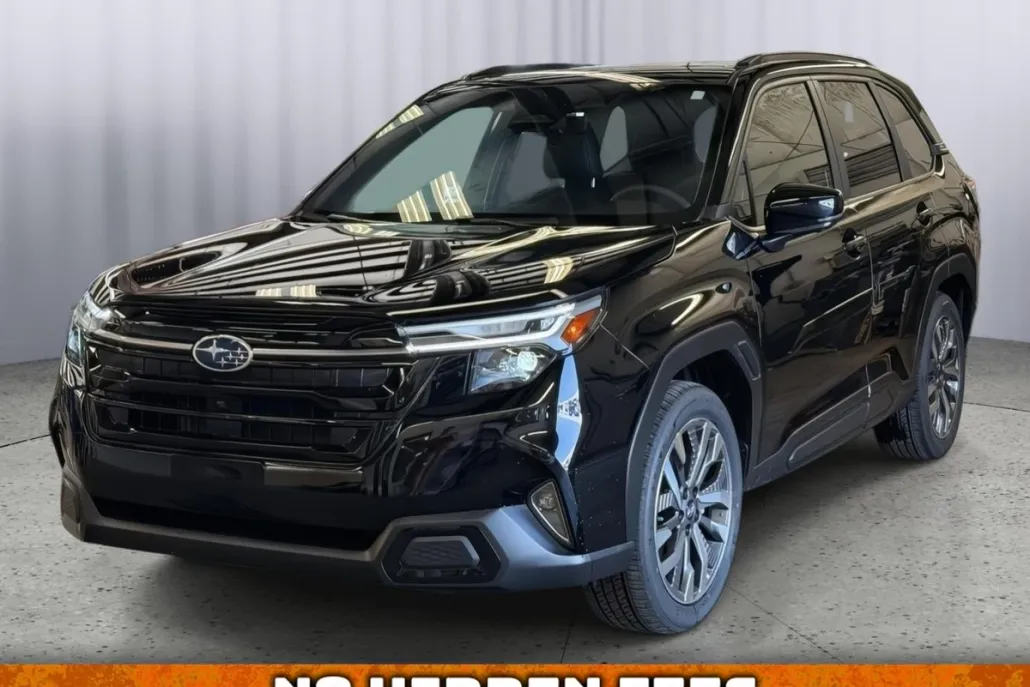 2025 Subaru Forester Touring photo 1