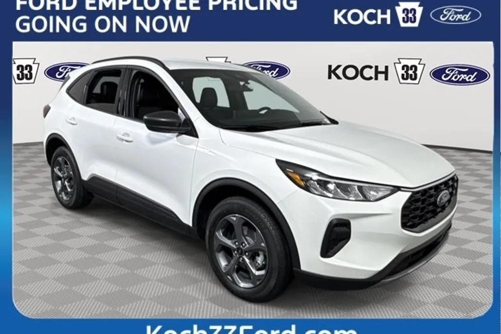 2025 Ford Escape ST-Line photo 1