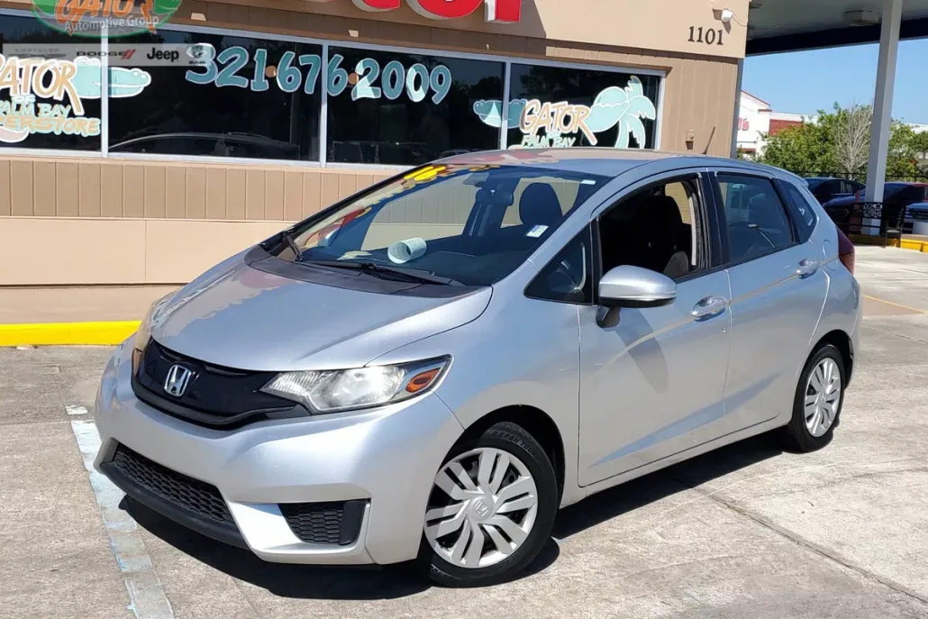 2016 Honda Fit LX photo 1