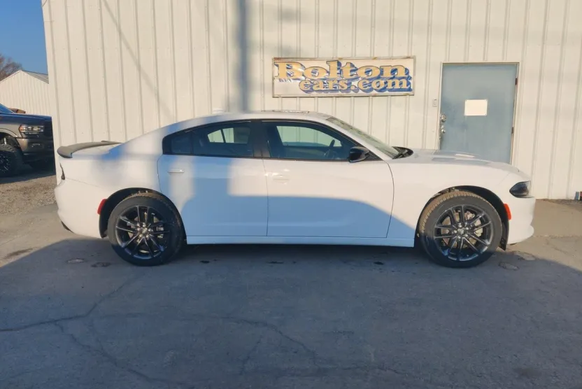 2023 Dodge Charger SXT AWD photo 1