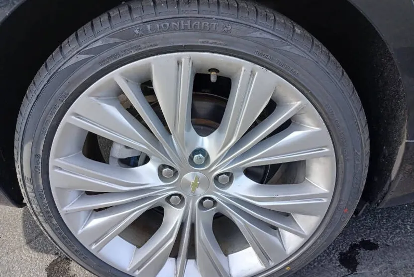 2018 Chevrolet Impala Premier photo 1
