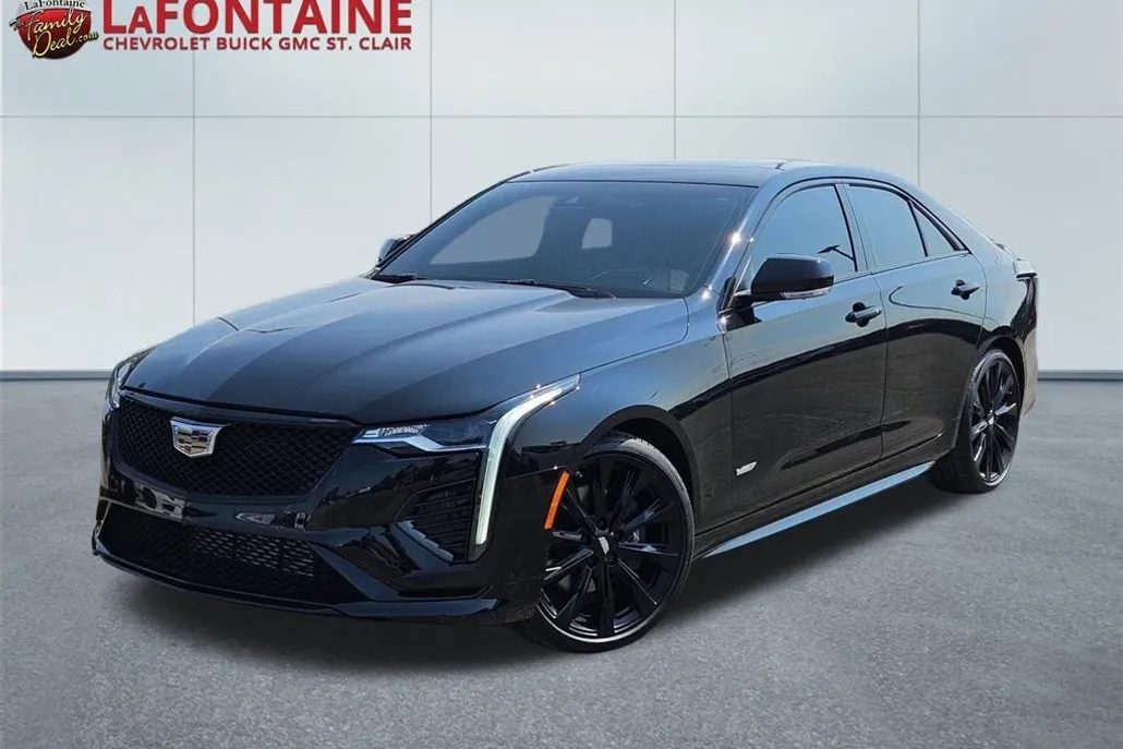 2024 Cadillac CT4 photo 1