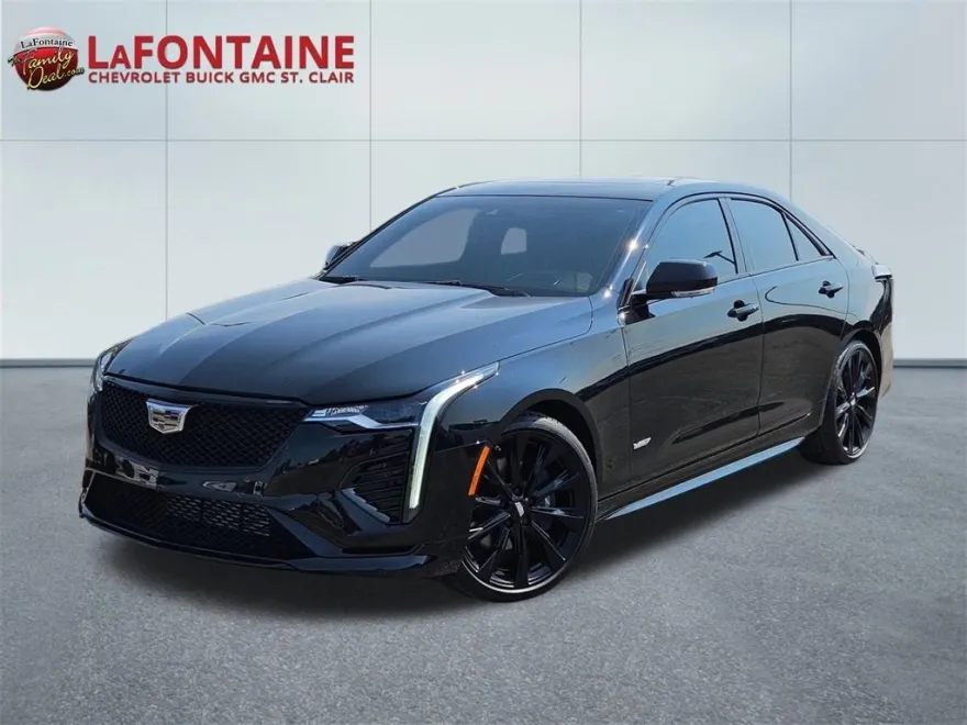 2024 Cadillac CT4 photo 1