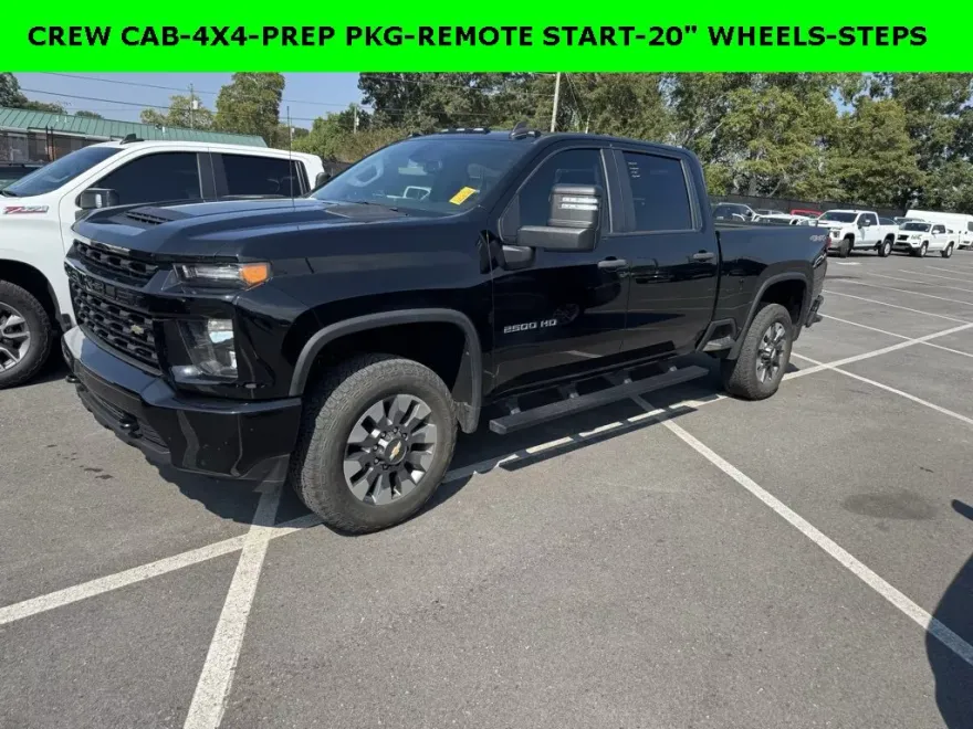 2023 Chevrolet Silverado 2500HD Custom photo 1