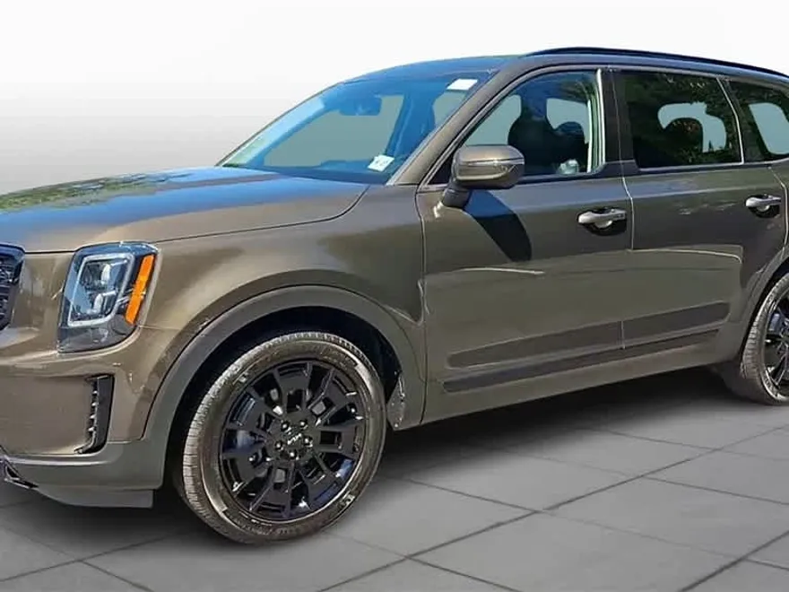 2022 Kia Telluride EX photo 1