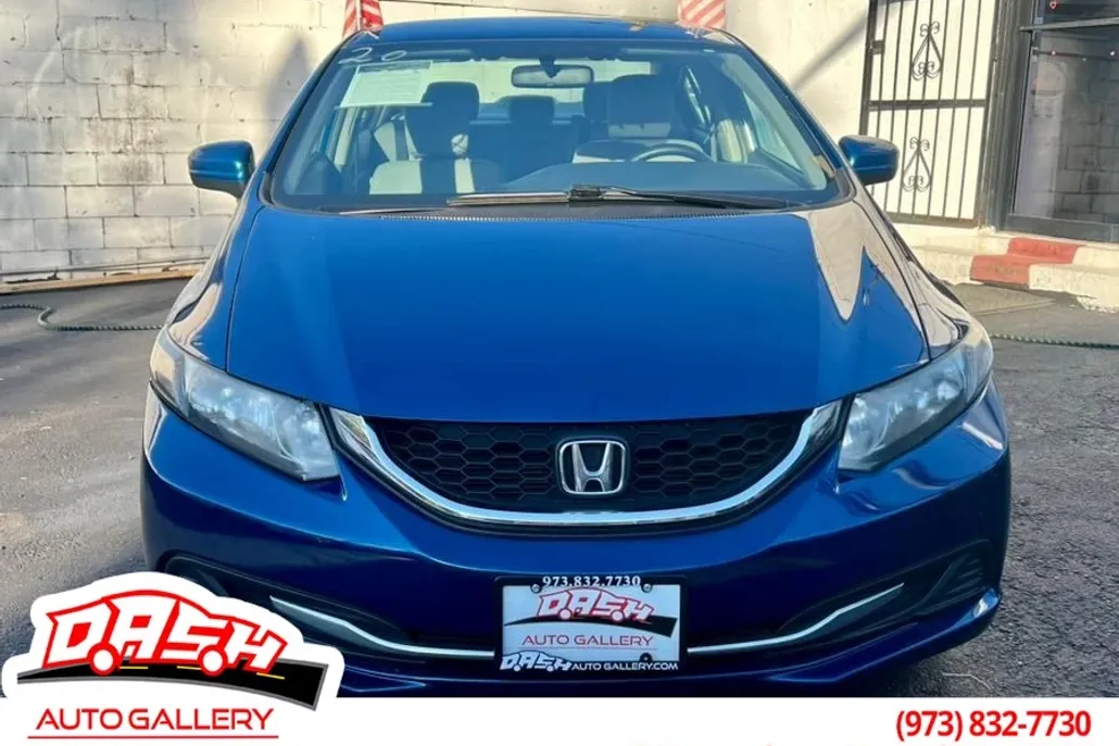 2015 Honda Civic LX photo 1