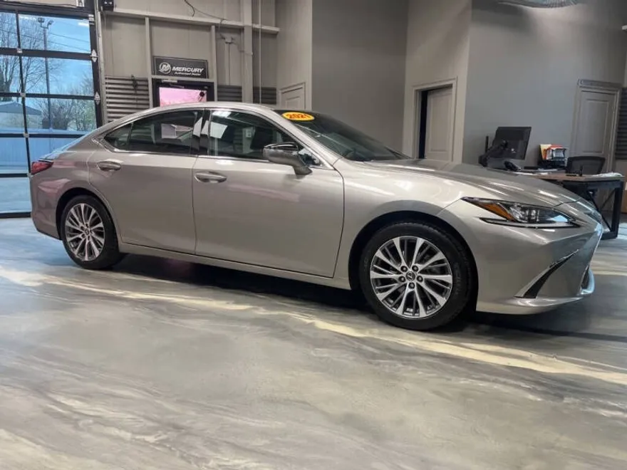 2021 Lexus ES 350 photo 1