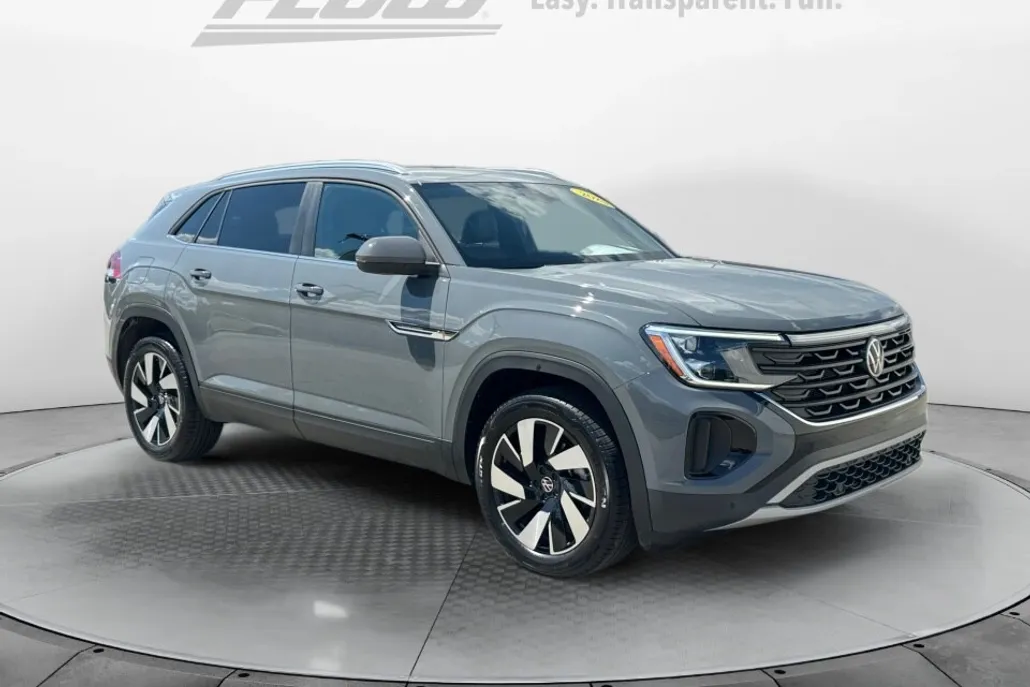 2025 Volkswagen Atlas Cross Sport SE Technology photo 1