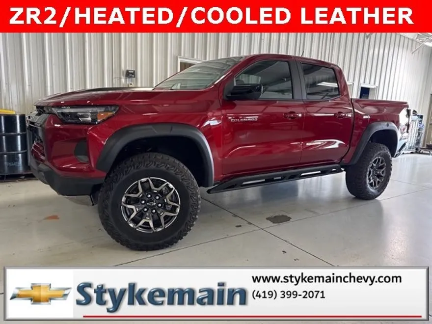 2025 Chevrolet Colorado ZR2 photo 1