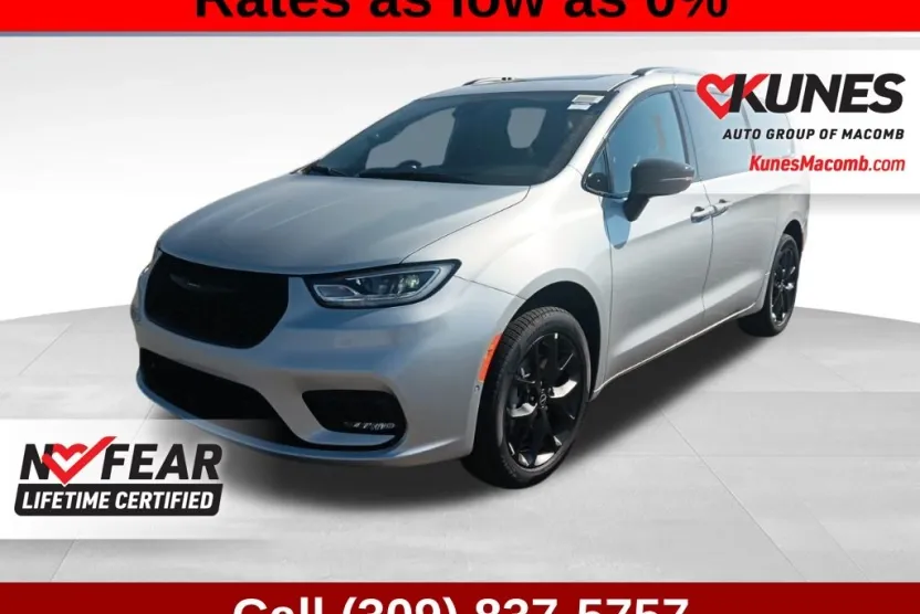 2026 Chrysler Pacifica Limited photo 1