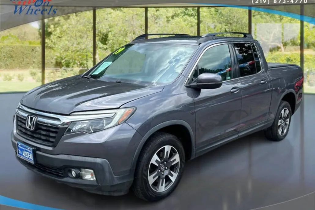 2019 Honda Ridgeline RTL-T photo 1