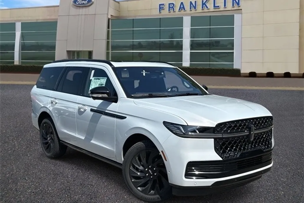 2025 Lincoln Navigator Reserve photo 1