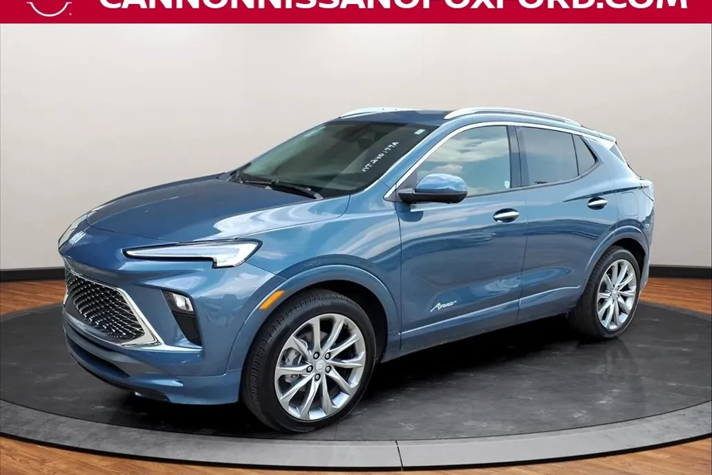2024 Buick Encore GX Avenir photo 1