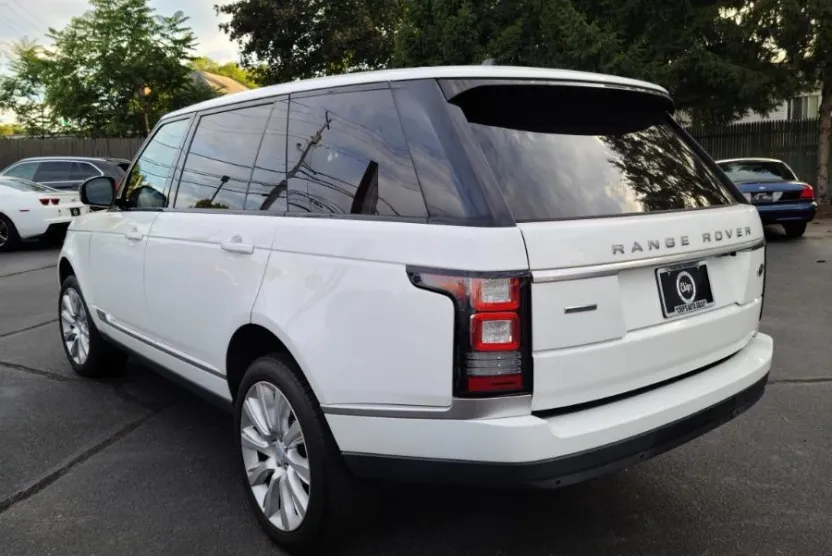 2016 Land Rover Range Rover Supercharged LWB photo 1