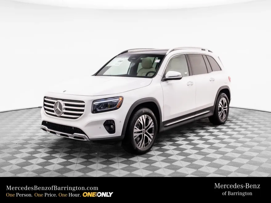 2025 Mercedes Benz GLB 250 4MATIC photo 1