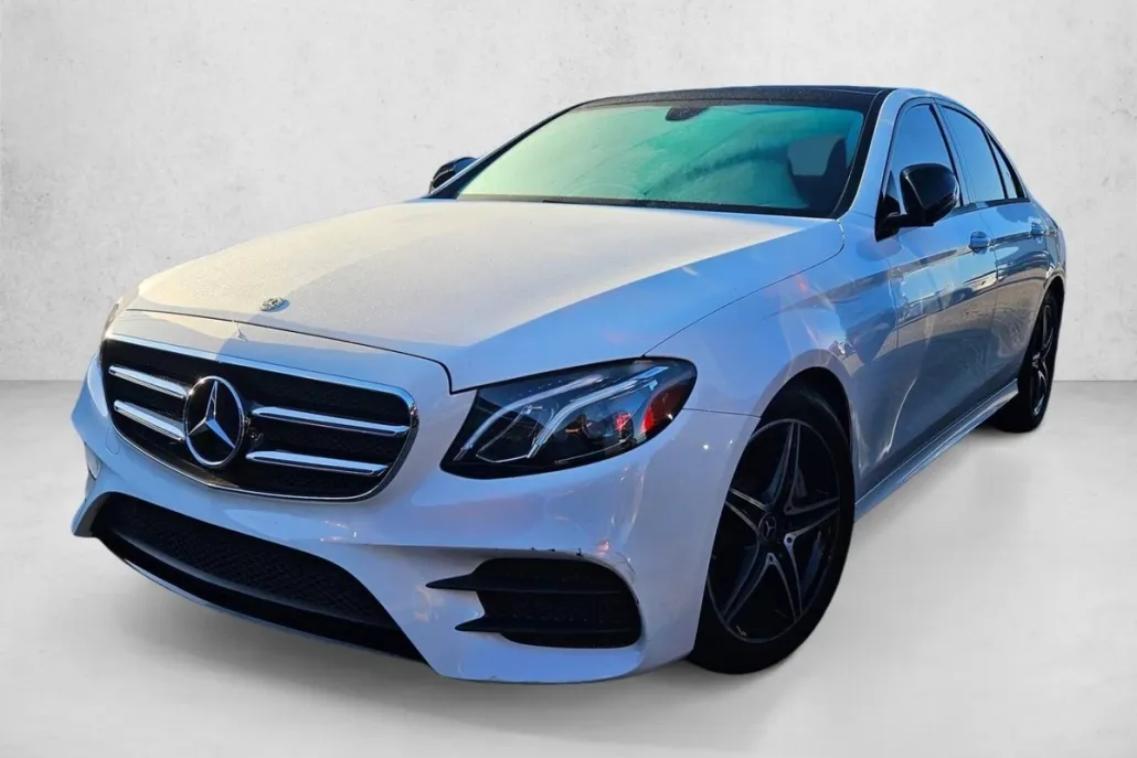 2020 Mercedes Benz E 350 Sedan photo 1