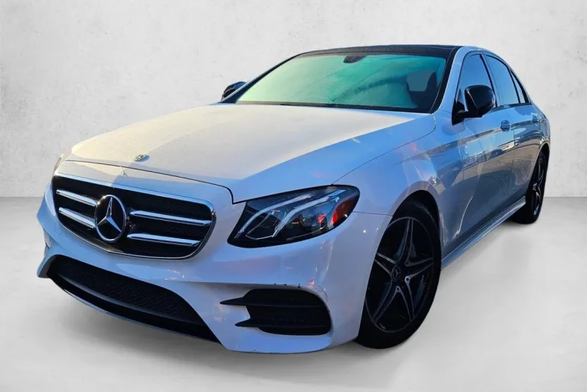 2020 Mercedes Benz E 350 Sedan photo 1