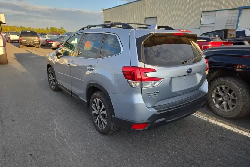 2020 Subaru Forester Limited photo 1