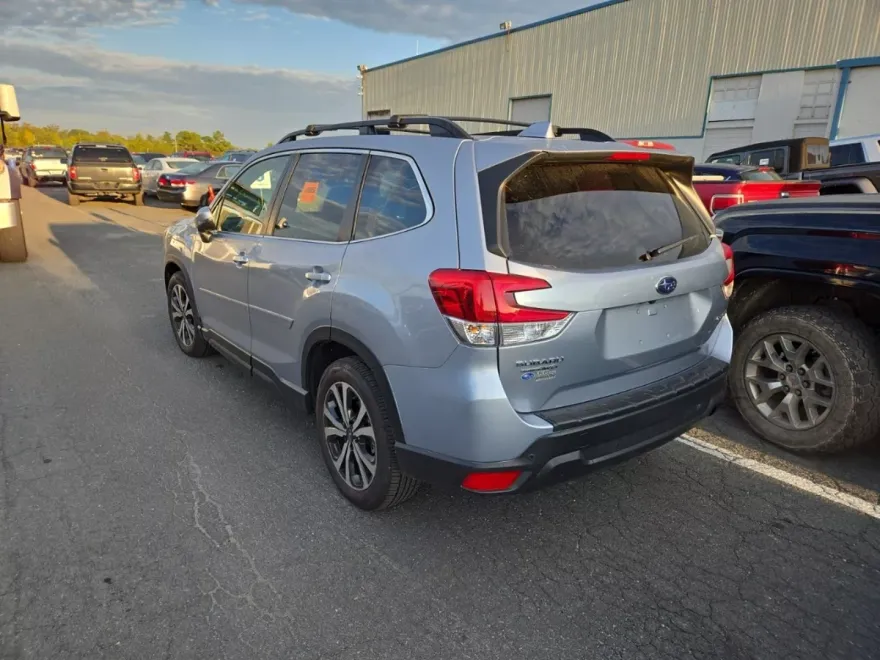 2020 Subaru Forester Limited photo 1
