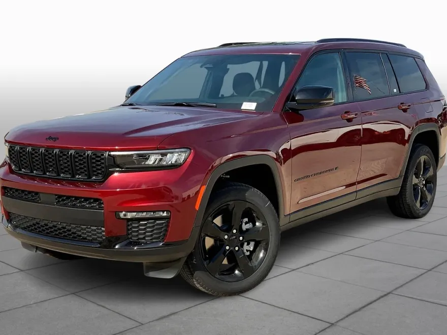 2025 Jeep Grand Cherokee Limited photo 1