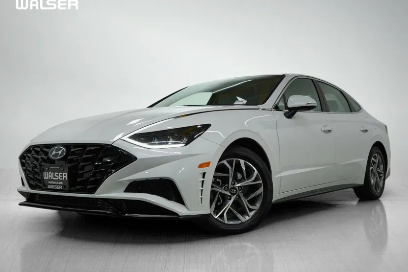 2023 Hyundai Sonata SEL photo 1
