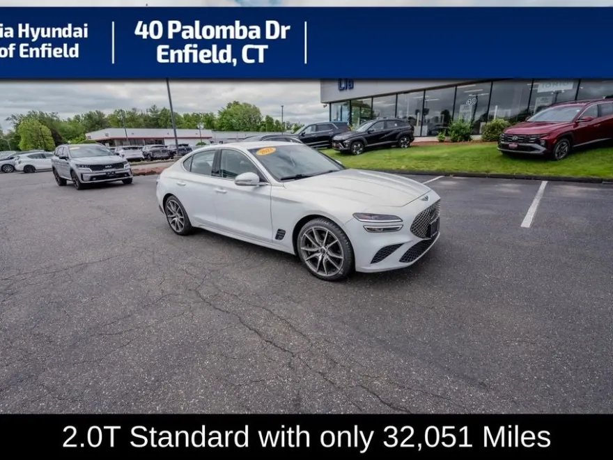 2023 Genesis G70 2.0T photo 1