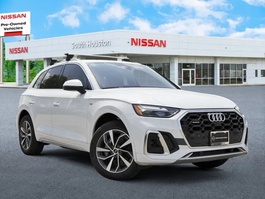 2024 Audi Q5 45 S line Premium photo 1