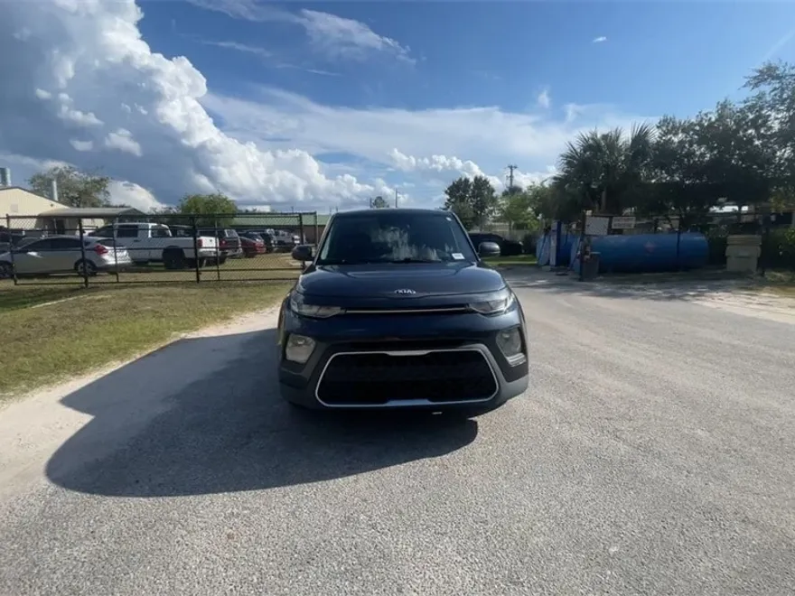 2021 Kia Soul S photo 1