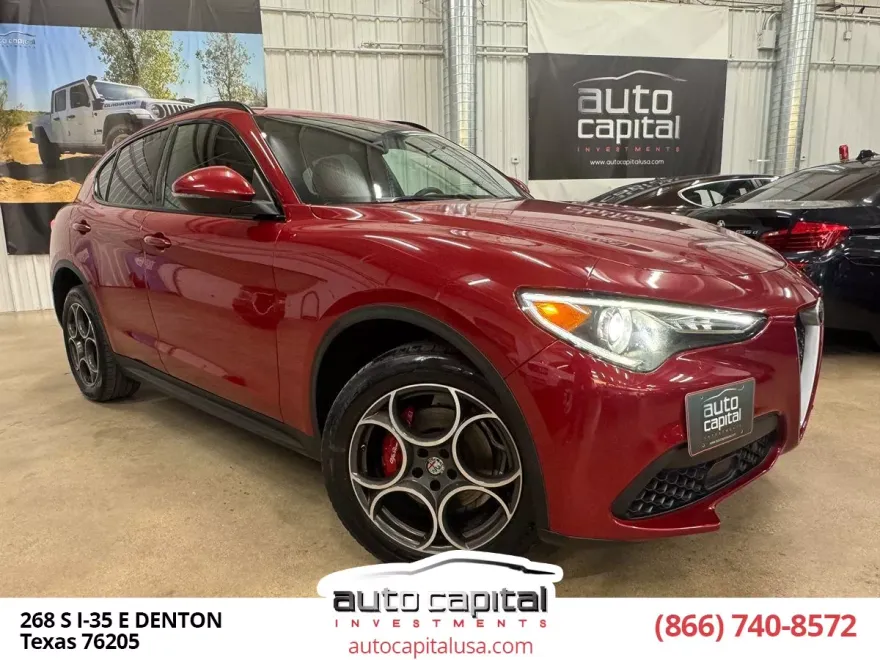 2018 Alfa Romeo Stelvio Ti Sport photo 1