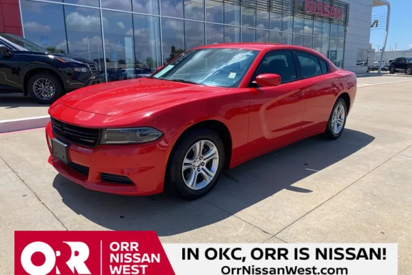2022 Dodge Charger SXT photo 1