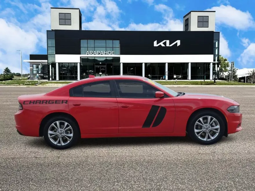 2022 Dodge Charger SXT photo 1