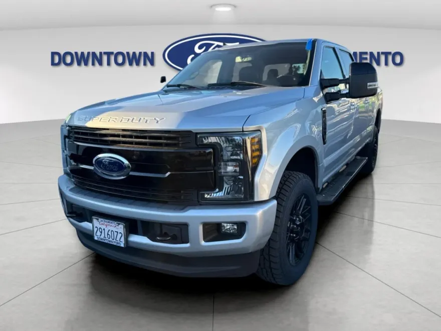 2019 Ford F-250 Lariat photo 1