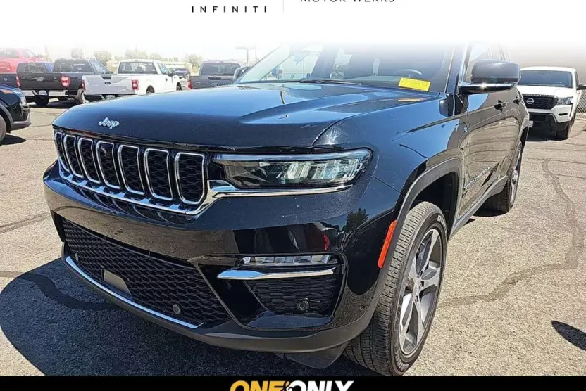 2022 Jeep Cherokee Limited 4xe photo 1