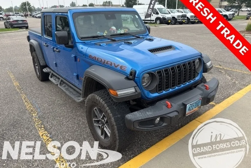 2024 Jeep Gladiator Mojave photo 1