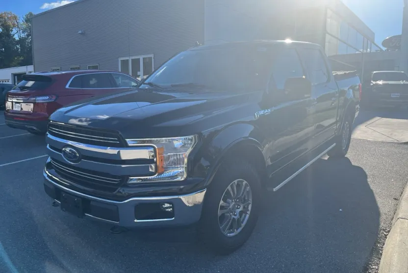 2020 Ford F-150 Lariat photo 1