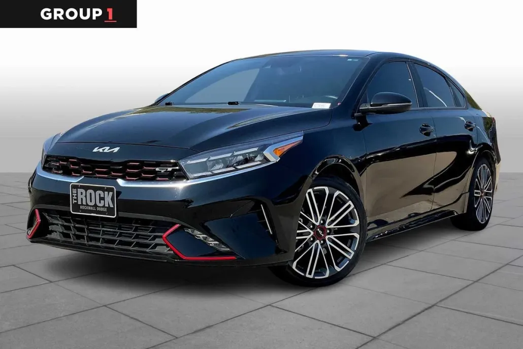 2024 Kia Forte GT photo 1