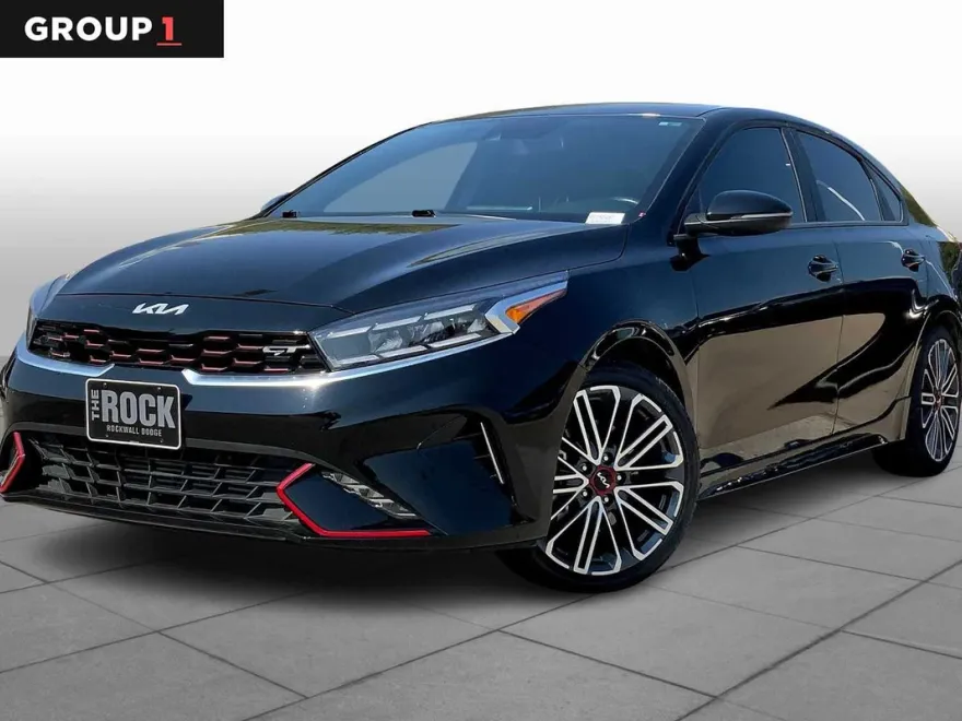 2024 Kia Forte GT photo 1