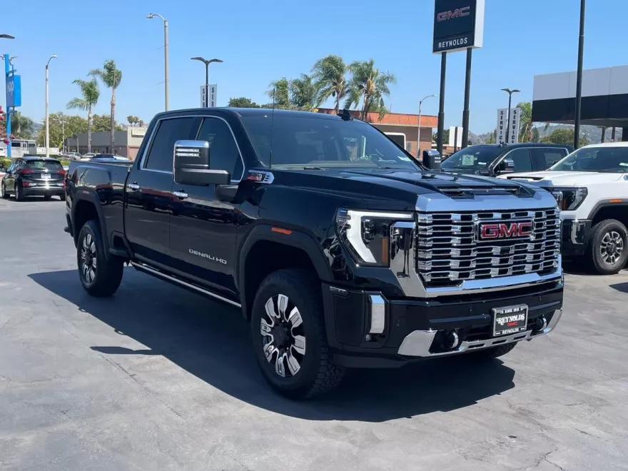 2025 Gmc Sierra 2500 HD Denali photo 1