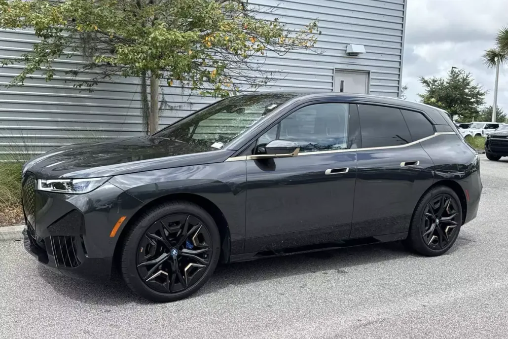 2024 Bmw iX iX M60 photo 1