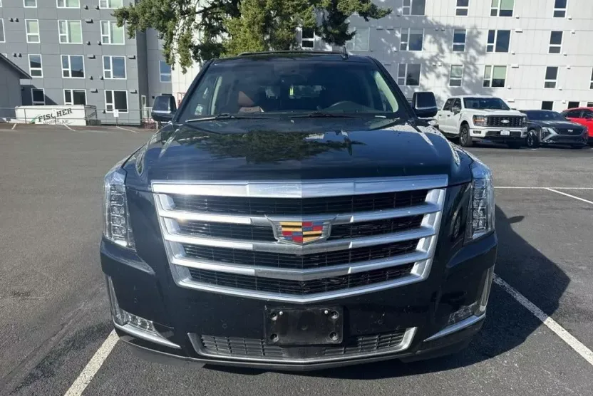 2017 Cadillac Escalade Premium Luxury photo 1