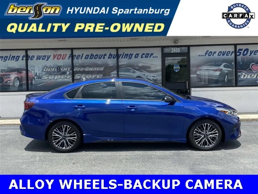 2024 Kia Forte GT-Line photo 1