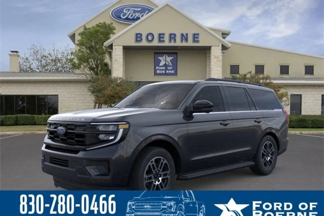 2025 Ford Expedition photo 1