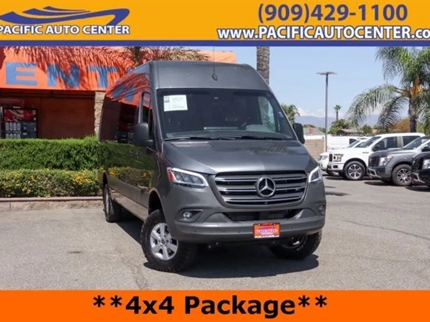 2022 Mercedes Benz Sprinter 2500 170 WB photo 1